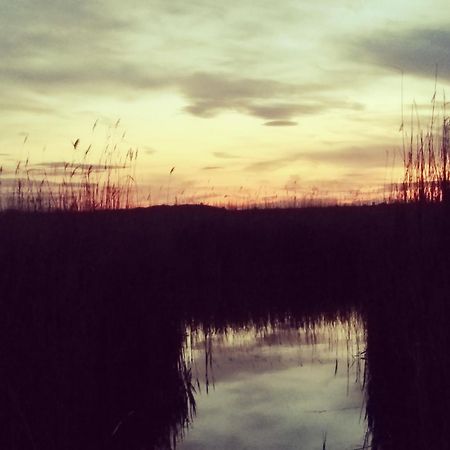 Pfahlbau Rust/Neusiedlersee Sunset I Villa Kültér fotó