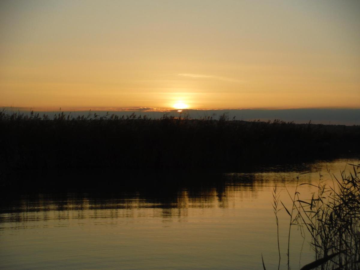 Pfahlbau Sunset I Toplage Elektroboot Inklusive Ruszt Kültér fotó